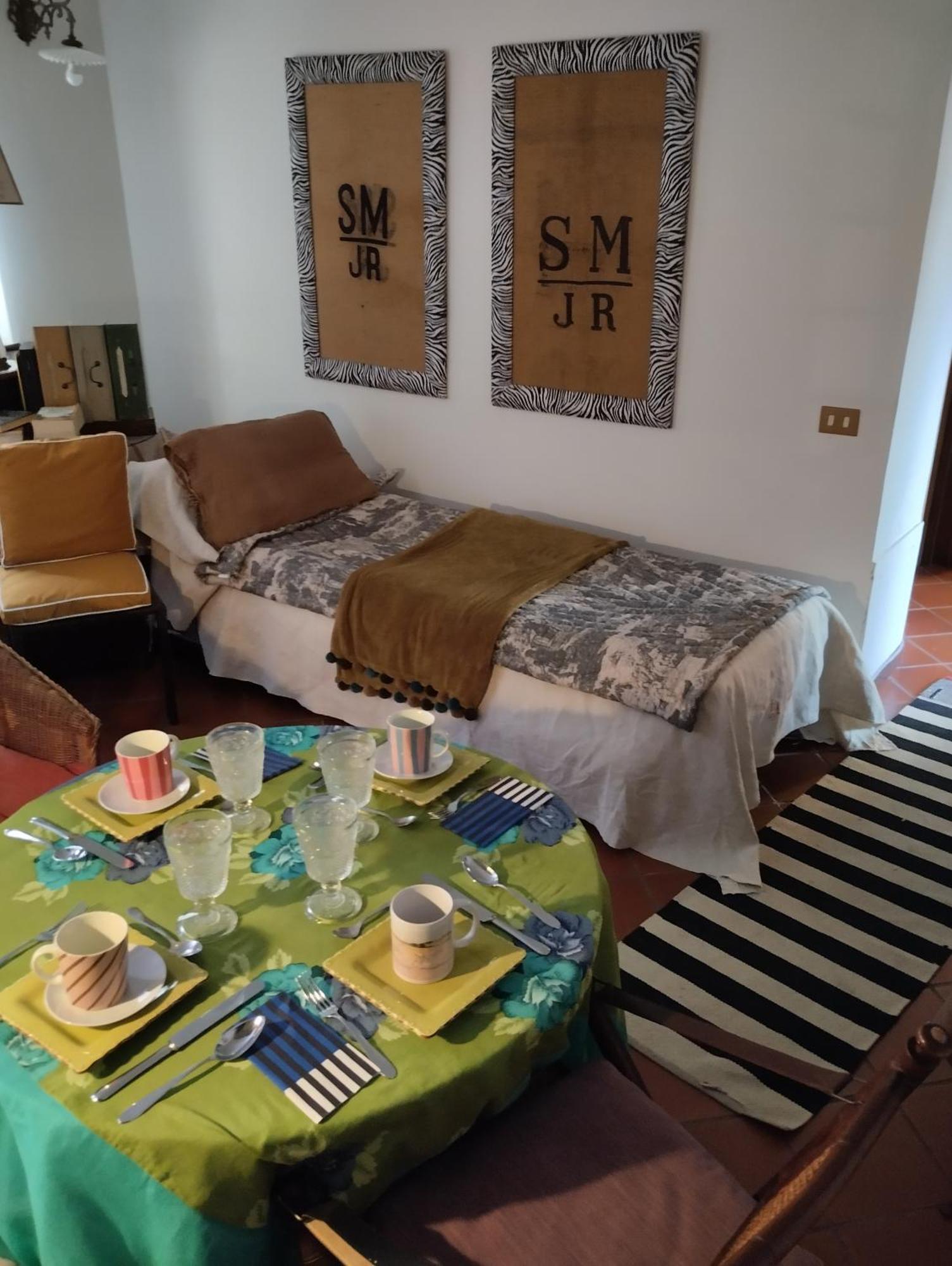 Il Cortiletto Bed & Breakfast Quartiano Bagian luar foto